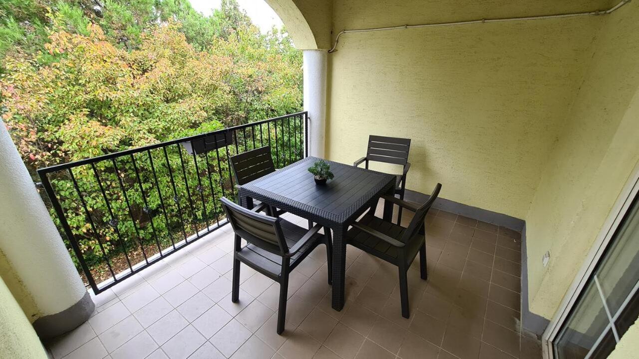 Mediterran Apartman With Pool Siofok Exterior photo